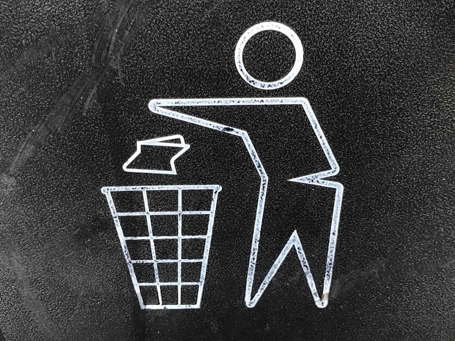 Photo recycling household waste